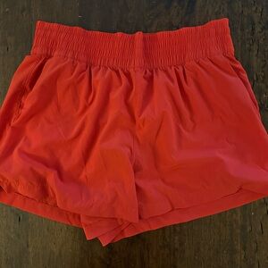 Athleta weekender short